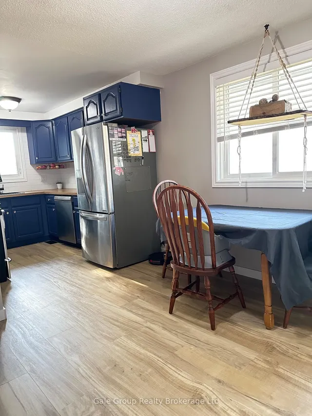 Additional image 3 of 19 Greendale Cres