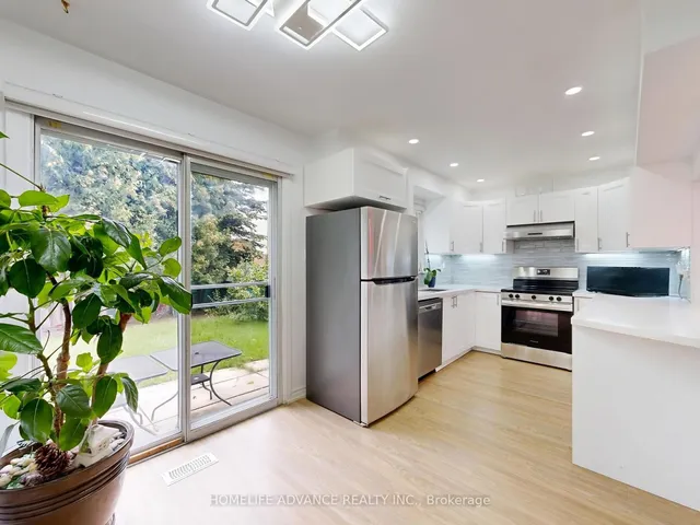 Additional image 12 of 75 Mossbrook Cres