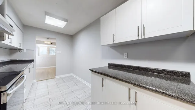 Additional image 12 of 40 Chichester Pl Unit 203