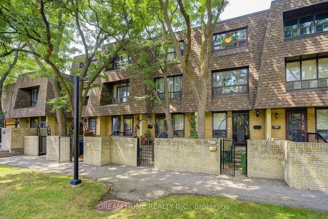 Additional image 2 of 74 Upper Canada Dr Unit 6