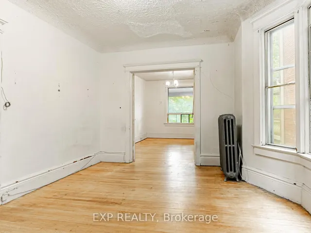 Additional image 8 of 235 Grace St