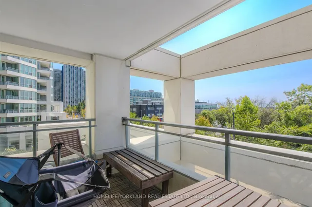 Additional image 21 of 230 Queens Quay Unit 323