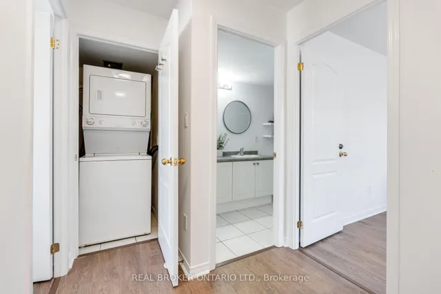 Additional image 19 of 35 Strangford Lane Unit 301