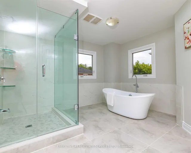 Additional image 26 of 49 Bluenose Cres