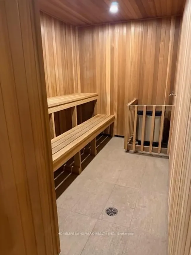 Additional image 2 of 15 Torrance Rd Unit 1811