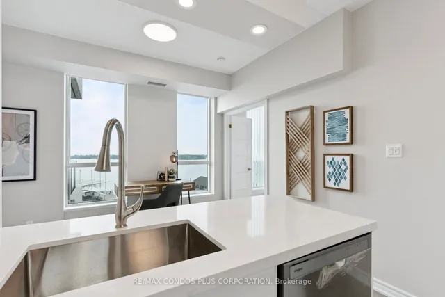 Additional image 9 of 230 Queens Quay Unit 1221