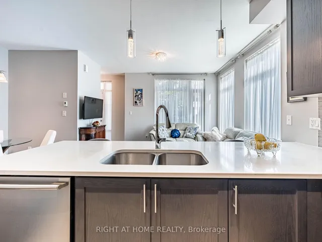 Additional image 15 of 26 APPLEWOOD Lane Unit 44