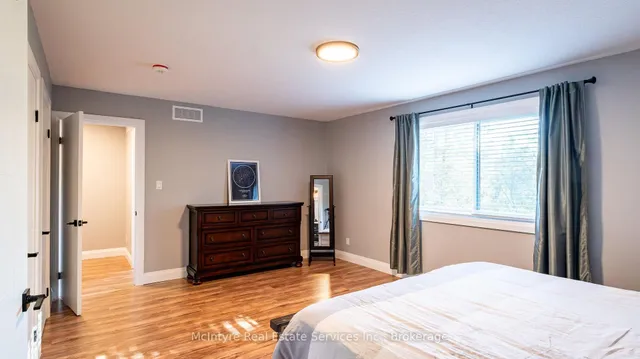 Additional image 22 of 55 Suffolk Ave