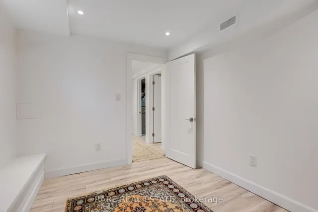 Additional image 30 of 98 Hay Ave