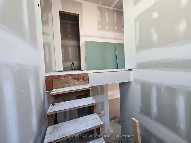 Additional image 8 of 68B Laurel Ave