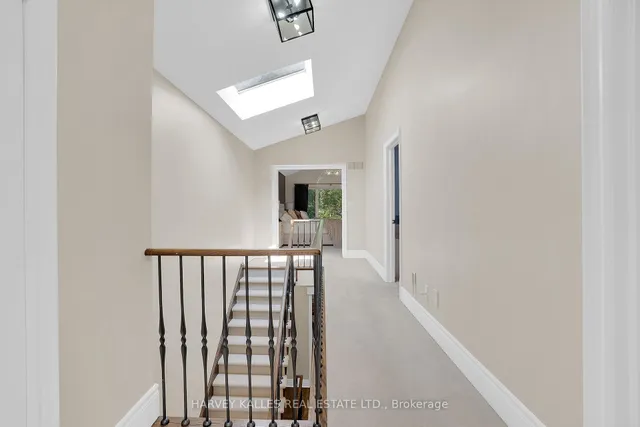 Additional image 30 of 398 Bedford Park