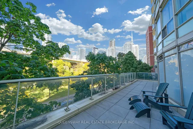 Additional image 38 of 550 Queens Quay Unit 429