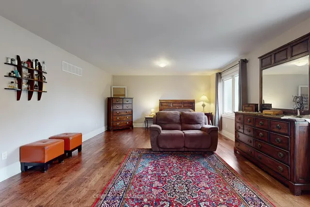 Additional image 14 of 11 Bellvare Cres