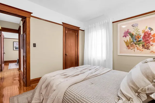 Additional image 26 of 2099 Gerrard St