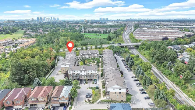 Additional image 30 of 42 Pinery Tr Unit 38