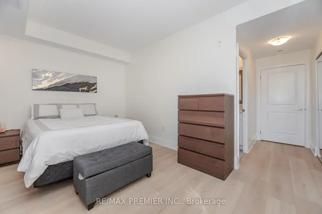 Additional image 17 of 2800 KEELE St Unit TH 107