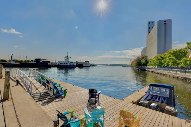 Additional image 33 of 600 Queens Quay Unit 633