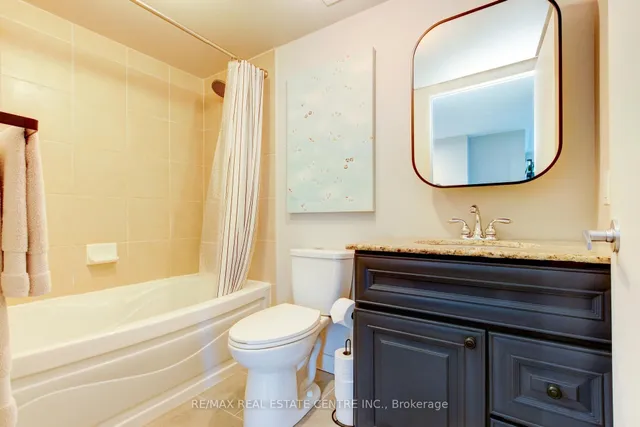 Additional image 29 of 397 Front St Unit 1010