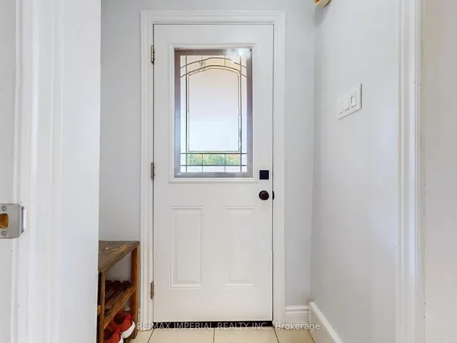 Additional image 4 of 598 Ridelle Ave