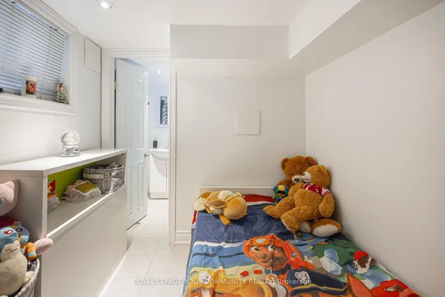 Additional image 10 of 154 Day Ave