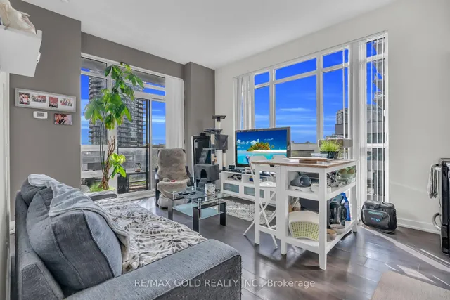 Additional image 8 of 2212 Lake Shore Blvd Unit 806