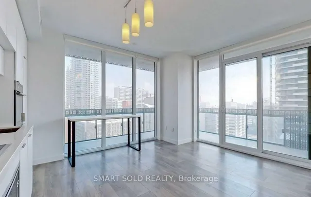 Additional image 4 of 8 Eglinton Ave Unit 1011