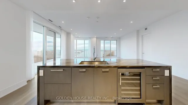 Additional image 14 of 155 Merchants' Wharf Unit 1311