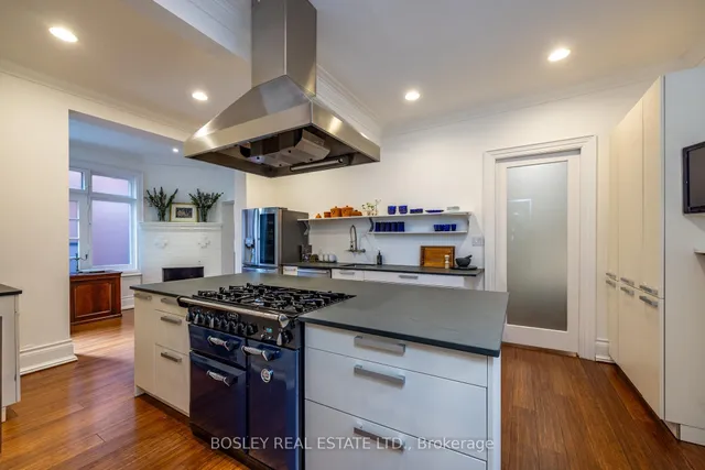 Additional image 17 of 135 Madison Ave