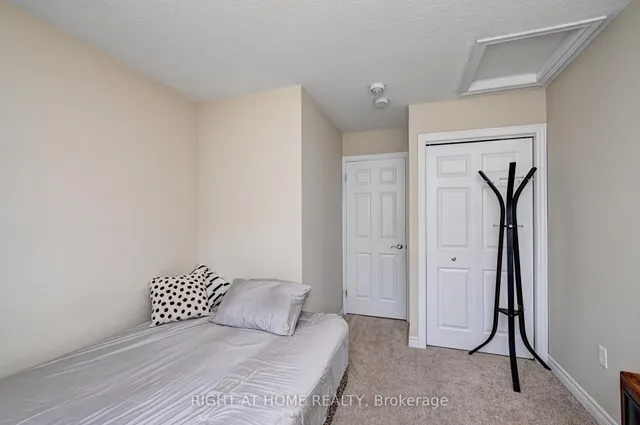 Additional image 35 of 1102 Fairway Rd Unit B