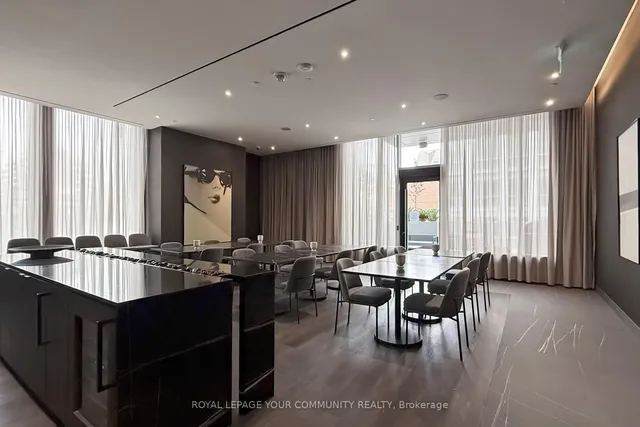 Additional image 23 of 11 Yorkville Ave Unit 6002