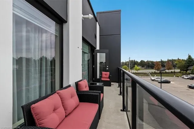 Additional image 12 of 5 Wake Robin Dr Unit 304