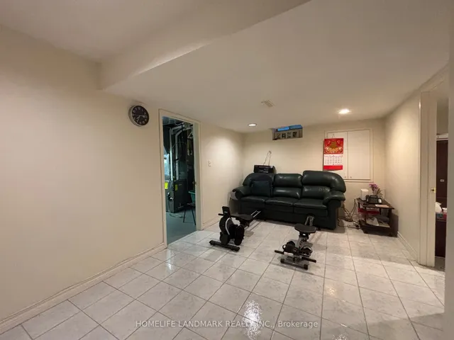 Additional image 25 of 28 Stonebridge Blvd