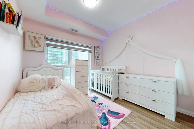 Additional image 23 of 2152 Lawrence Ave Unit 210