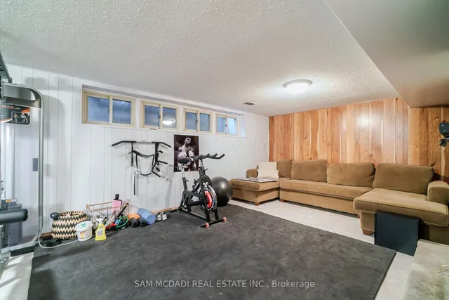 Additional image 34 of 9 Palace Arch Dr