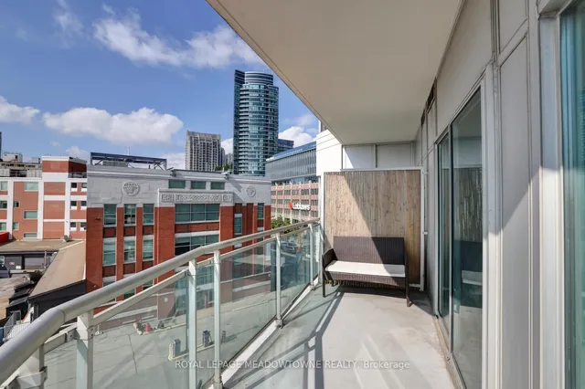 Additional image 22 of 600 Queens Quay Unit 633