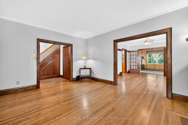 Additional image 14 of 10 King Street Cres