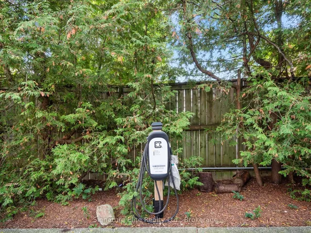 Additional image 40 of 101 Glen Manor Dr Unit 13