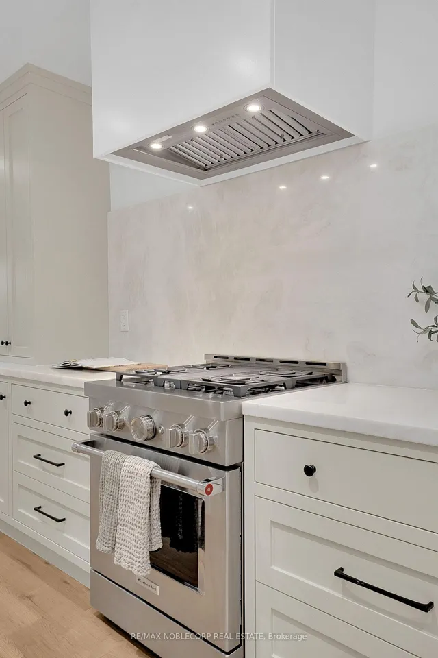 Additional image 11 of 299 Winona Dr