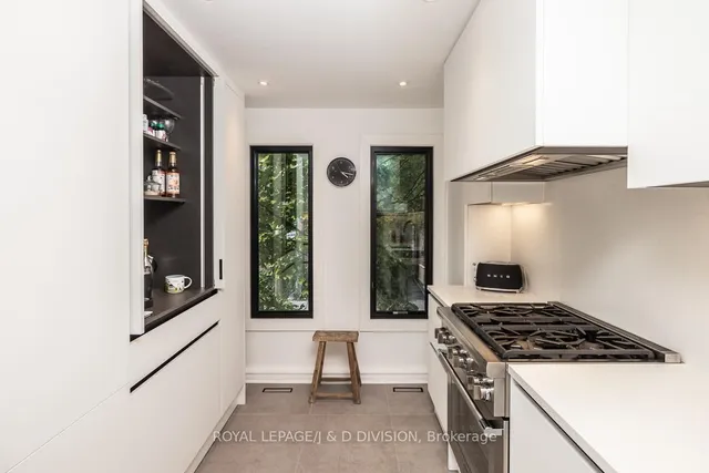 Additional image 5 of 28 Alcorn Ave