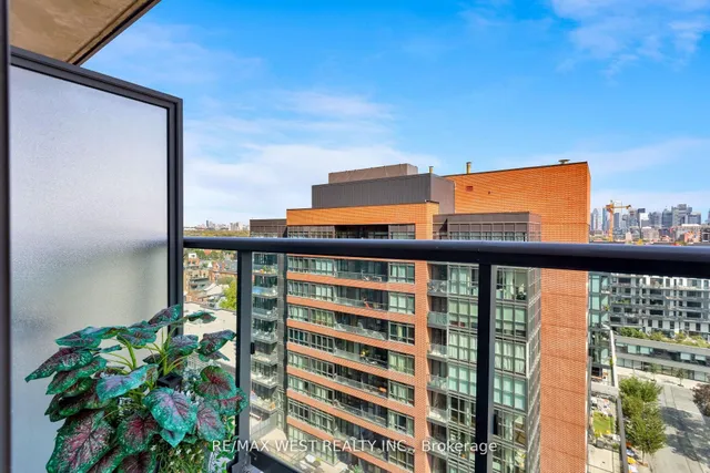 Additional image 14 of 36 LISGAR St Unit 1621E