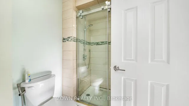 Additional image 32 of 6 Mason Rd Unit 2