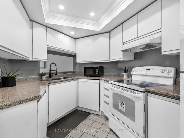 Additional image 13 of 2550 Lawrence Ave Unit 211