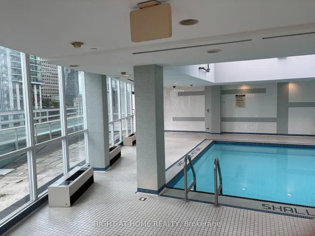 Additional image 15 of 18 Yonge St Unit 2404