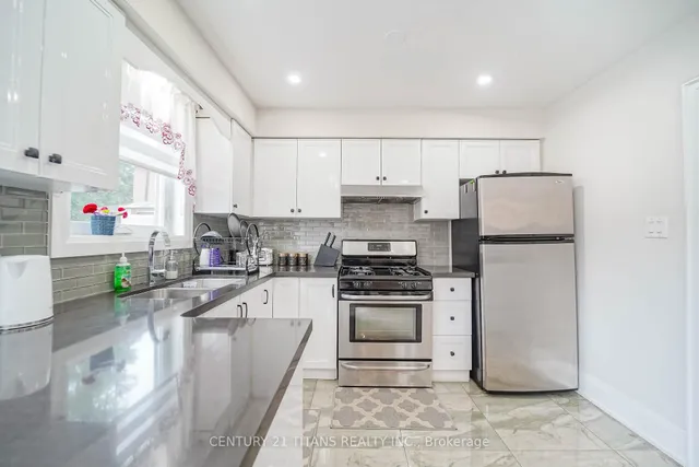 Additional image 40 of 42 Pixley Cres