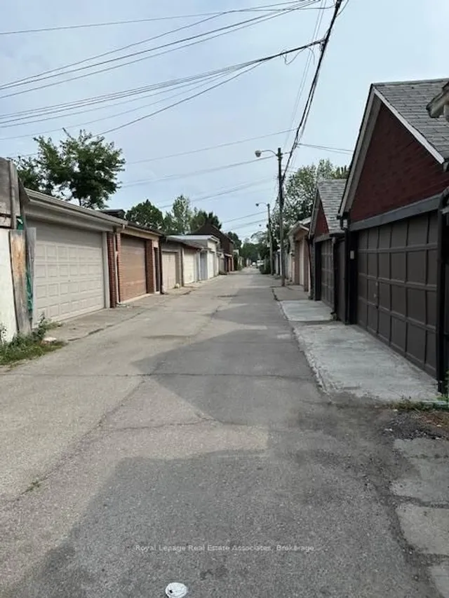 Additional image 6 of 218 Margueretta St