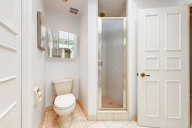 Additional image 29 of 85 Skymark Dr Unit PH1