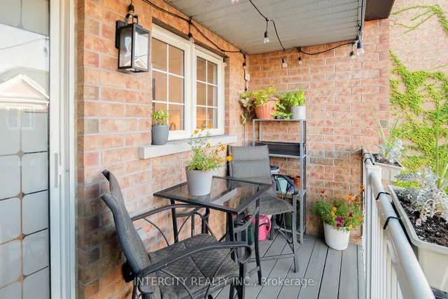 Additional image 44 of 29 Birdstone Cres