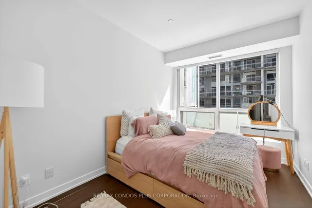 Additional image 8 of 1030 King St Unit 444