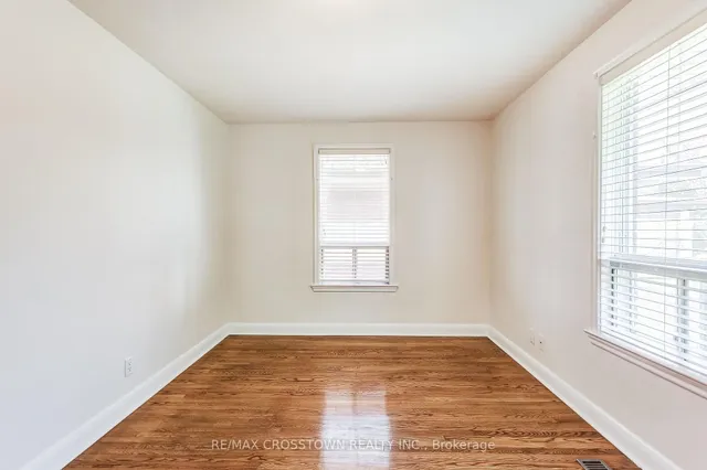 Additional image 27 of 38 Dignam Crt