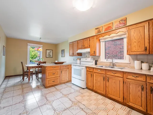 Additional image 10 of 139 Floyd Ave